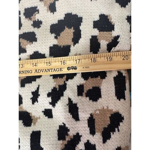 Entro Anthropologie Leopard Print Ultra-Soft Crewneck Sweater Sz S EUC - Picture 9 of 9